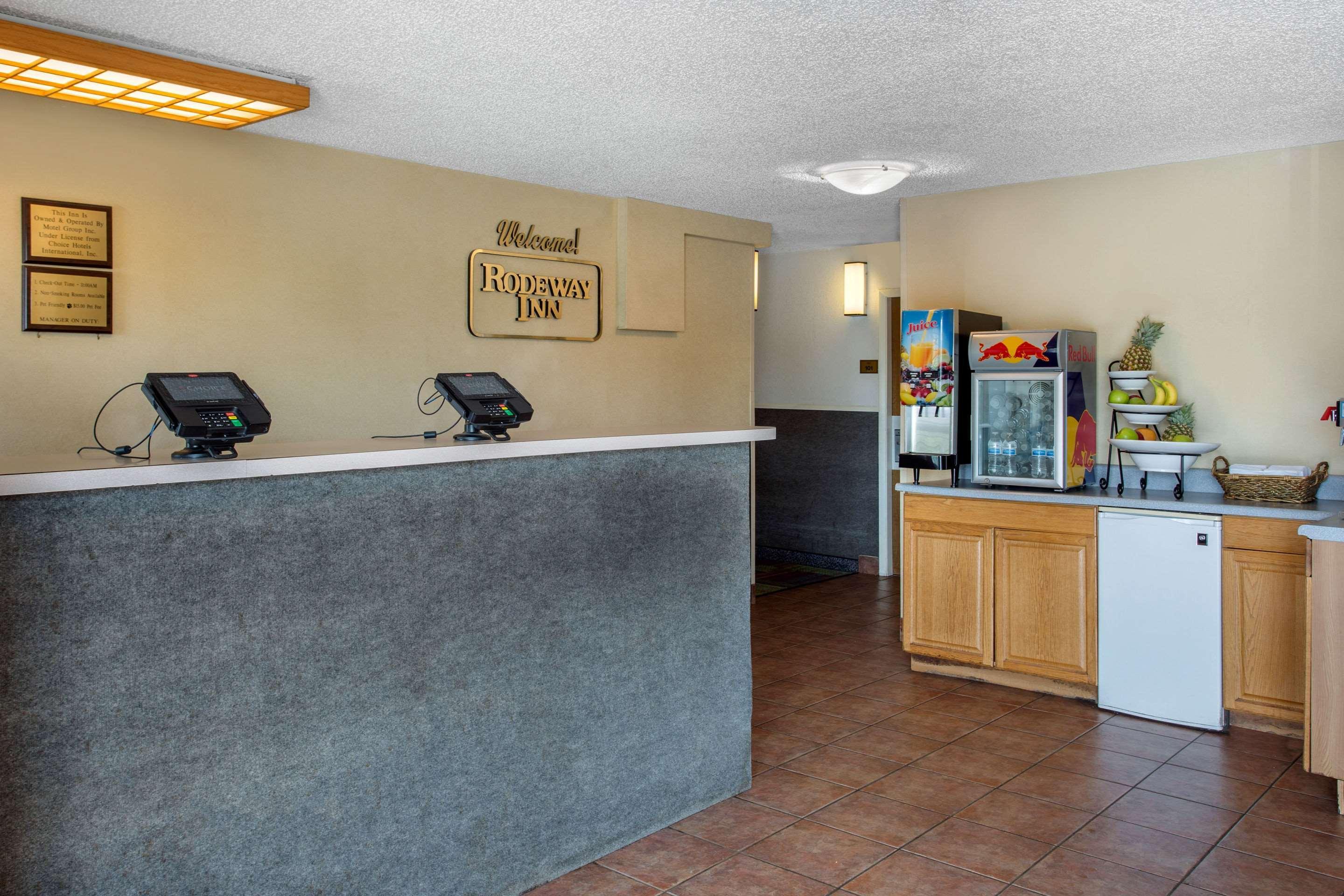 Rodeway Inn Asheville Extérieur photo